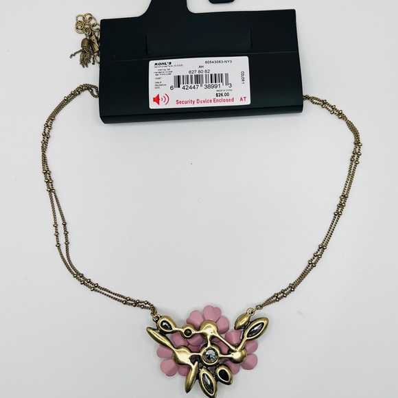 VERA WANG Necklace - Pink Enamel Flowers - Picture 3 of 5